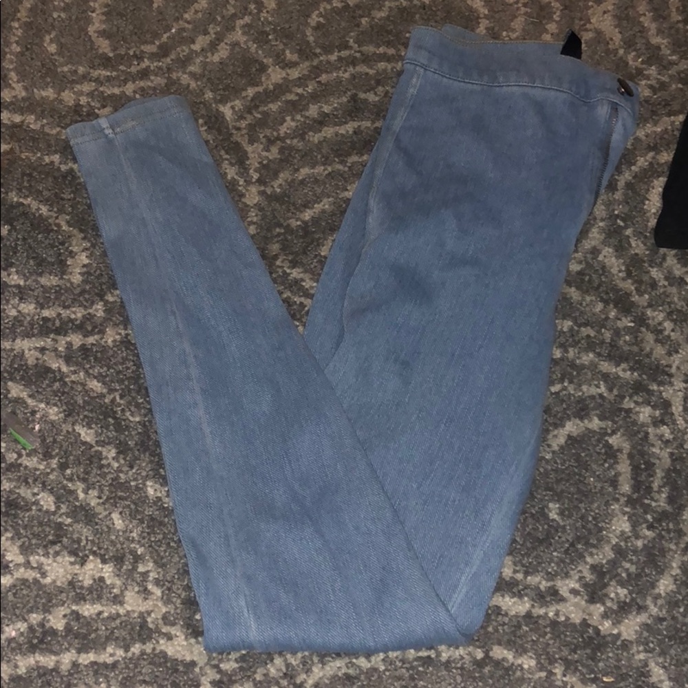 Forever 21 high waisted stretchy jeans